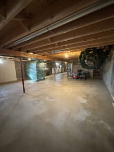 basement looking towards washer _ dryer